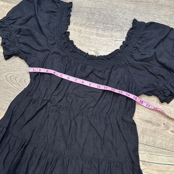 OLD NAVY Womens Size M Puff Sleeve Tiered Smocked Embroidered Milkmaid Boho - Picture 6 of 11